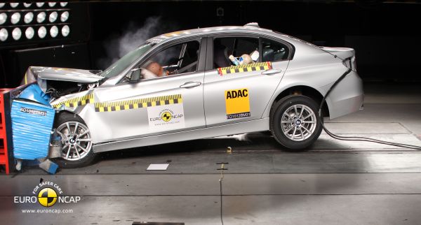 Bmw 3 euro ncap